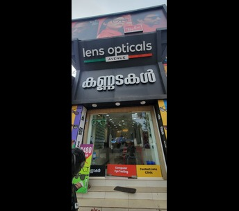 Lens Avenue Opticals