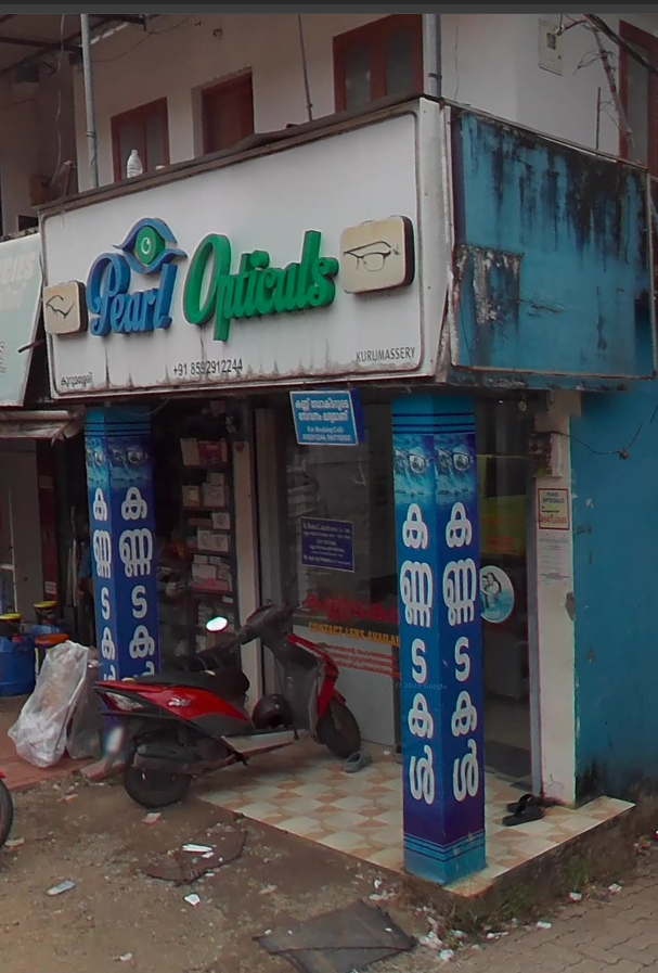 PEARL OPTICALS AND EYE CLINIC, EKM