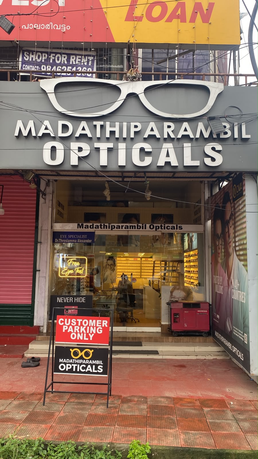 MADATHIPARAMBIL OPTICALS