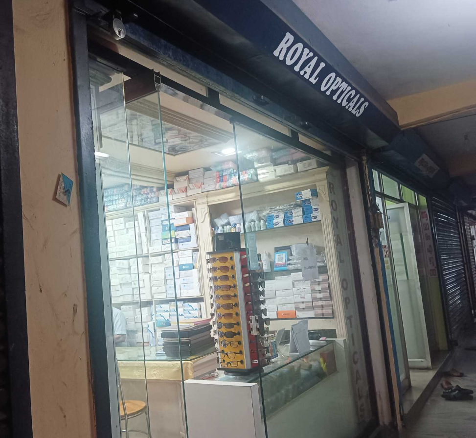 ROYAL OPTICALS|THRISSUR